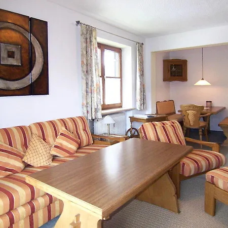 Ferienwohnung Am Achweg 210w *